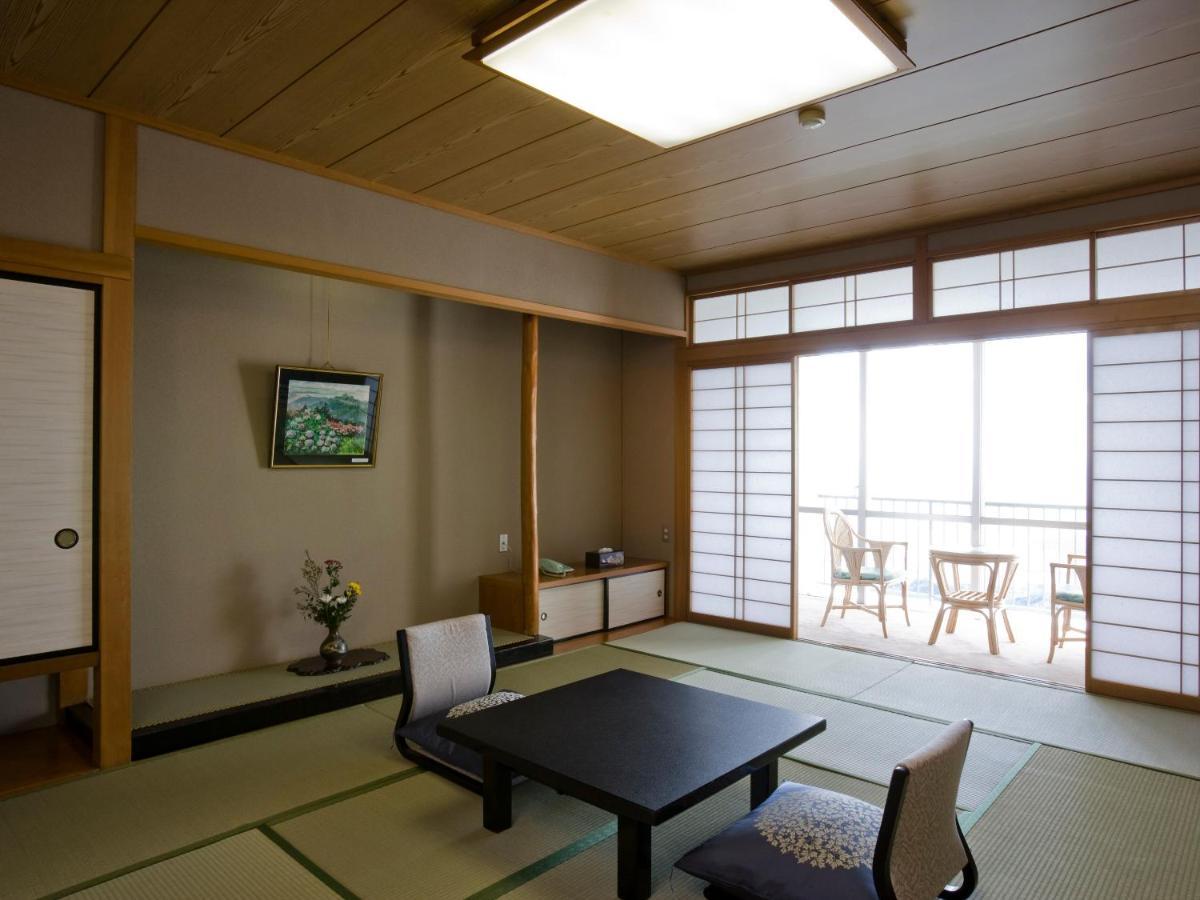 Gamagori Onsenkyo Mikawa Bay Hills Hotel Nishio Exterior photo